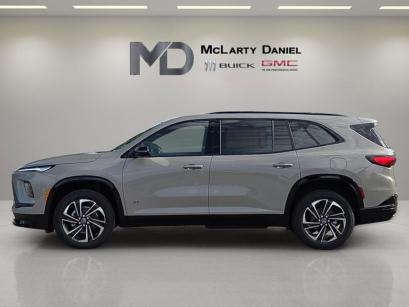 New 2027 Buick Enclave Sport Touring w/ Power Package AWD/4WD image 3