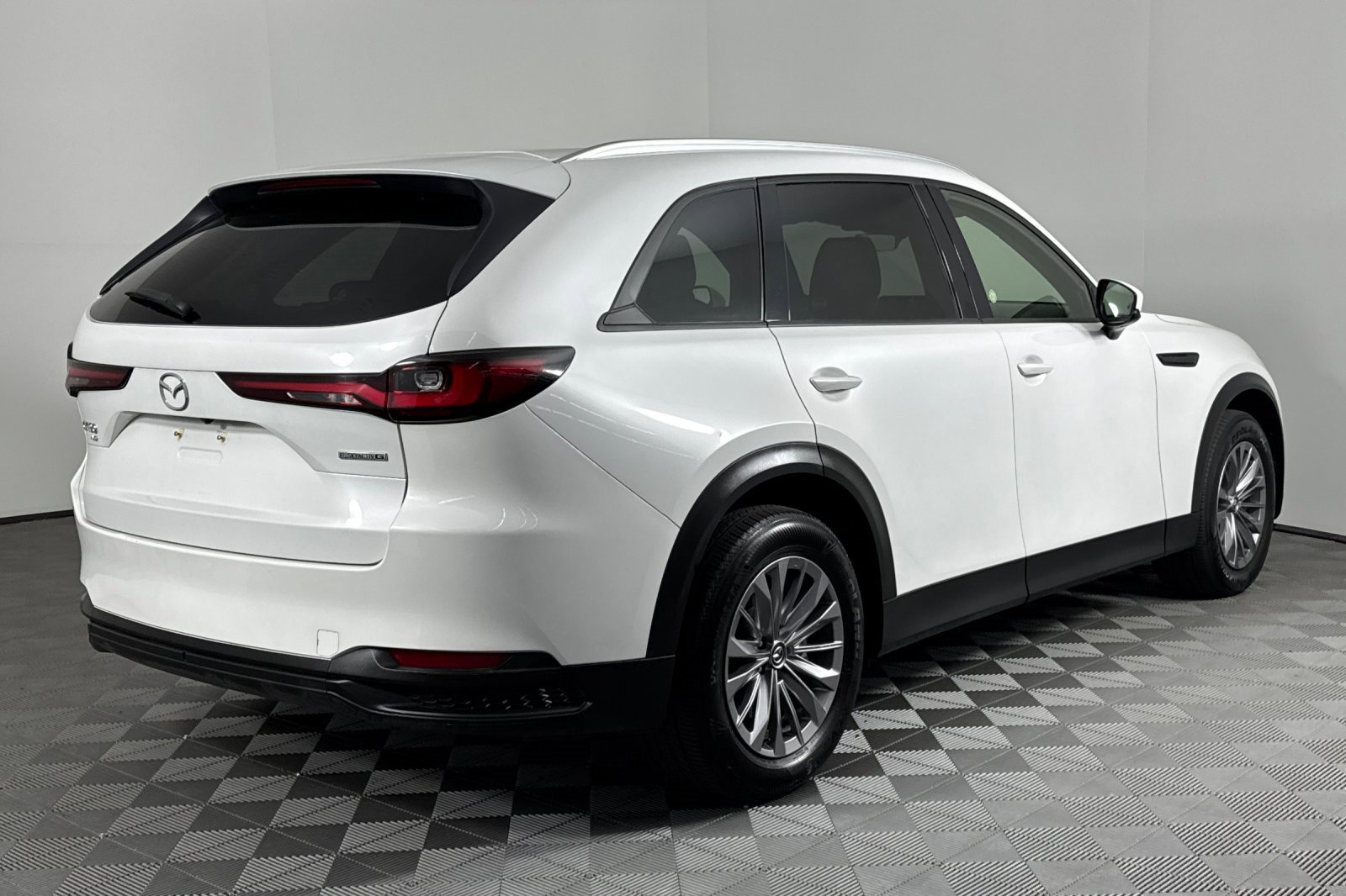 Used 2024 MAZDA CX-90 3.3 Turbo w/ Preferred Plus image 4