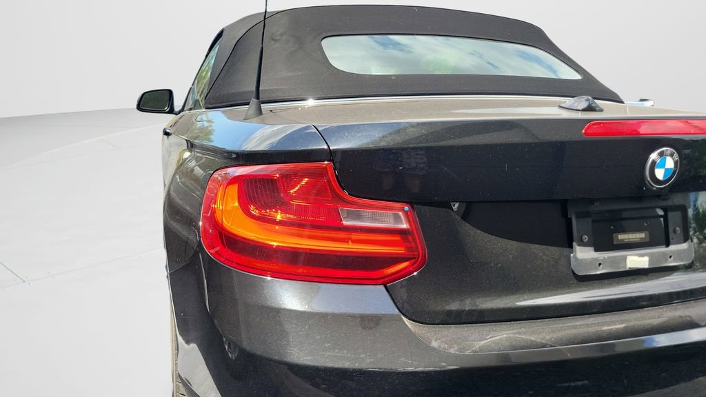 Used 2015 BMW 228i xDrive Convertible AWD/4WD image 8