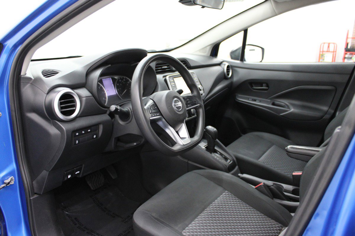 Used 2021 Nissan Versa S w/ Trunk Package image 7