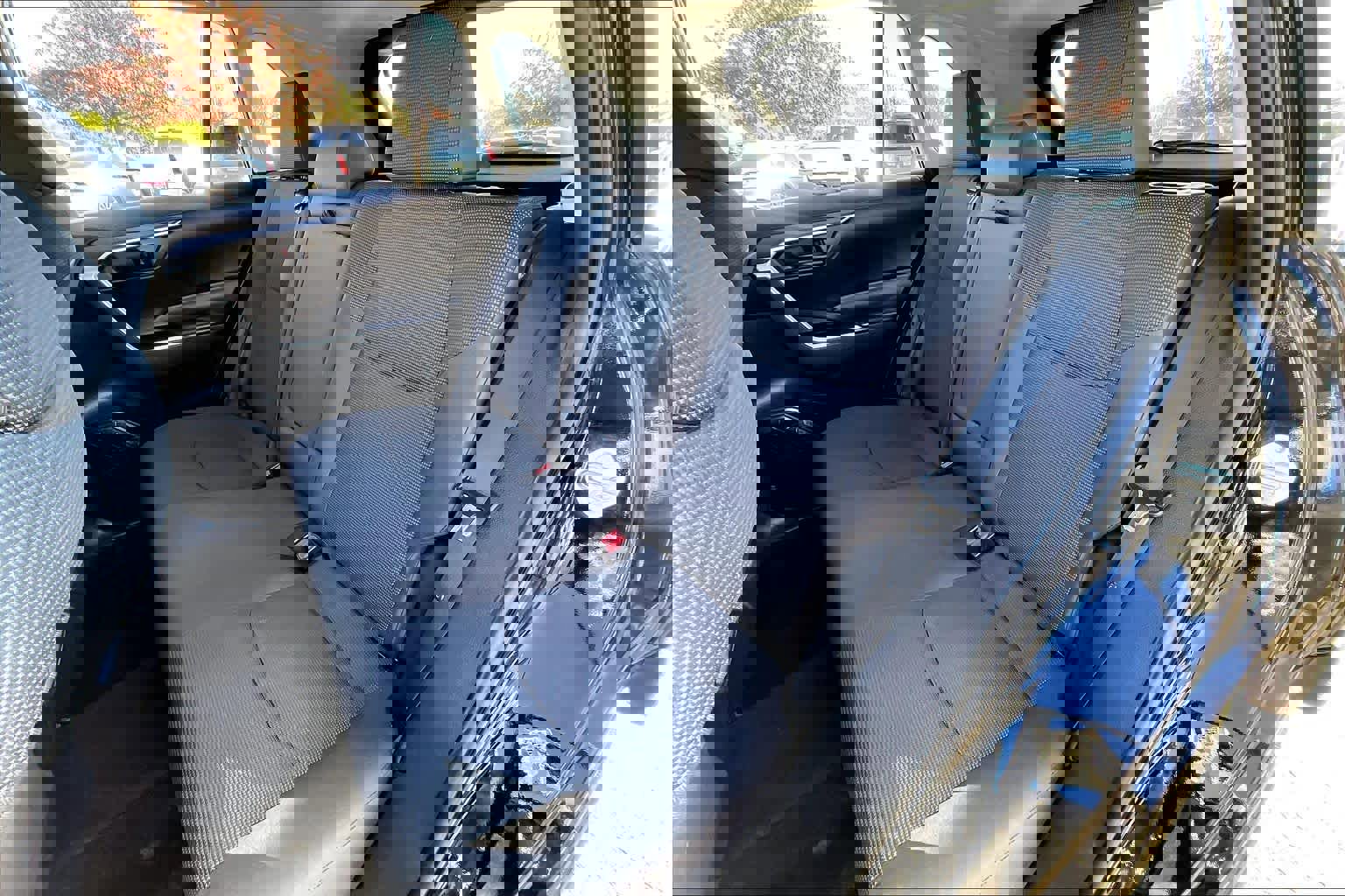 Used 2023 Toyota RAV4 LE image 20