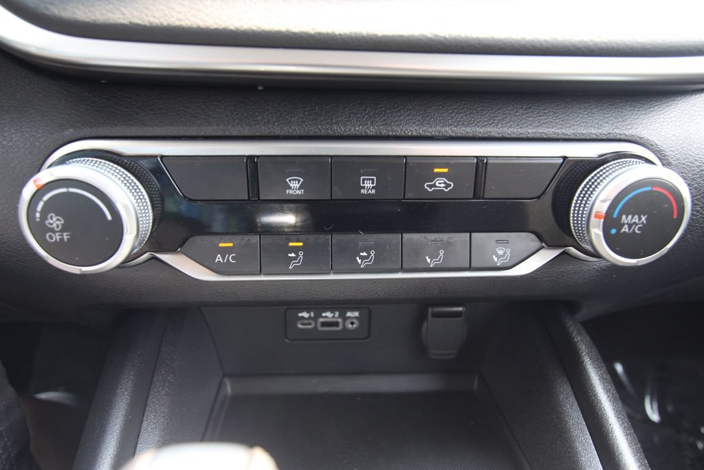 Used 2022 Nissan Altima 2.5 SV FWD image 25