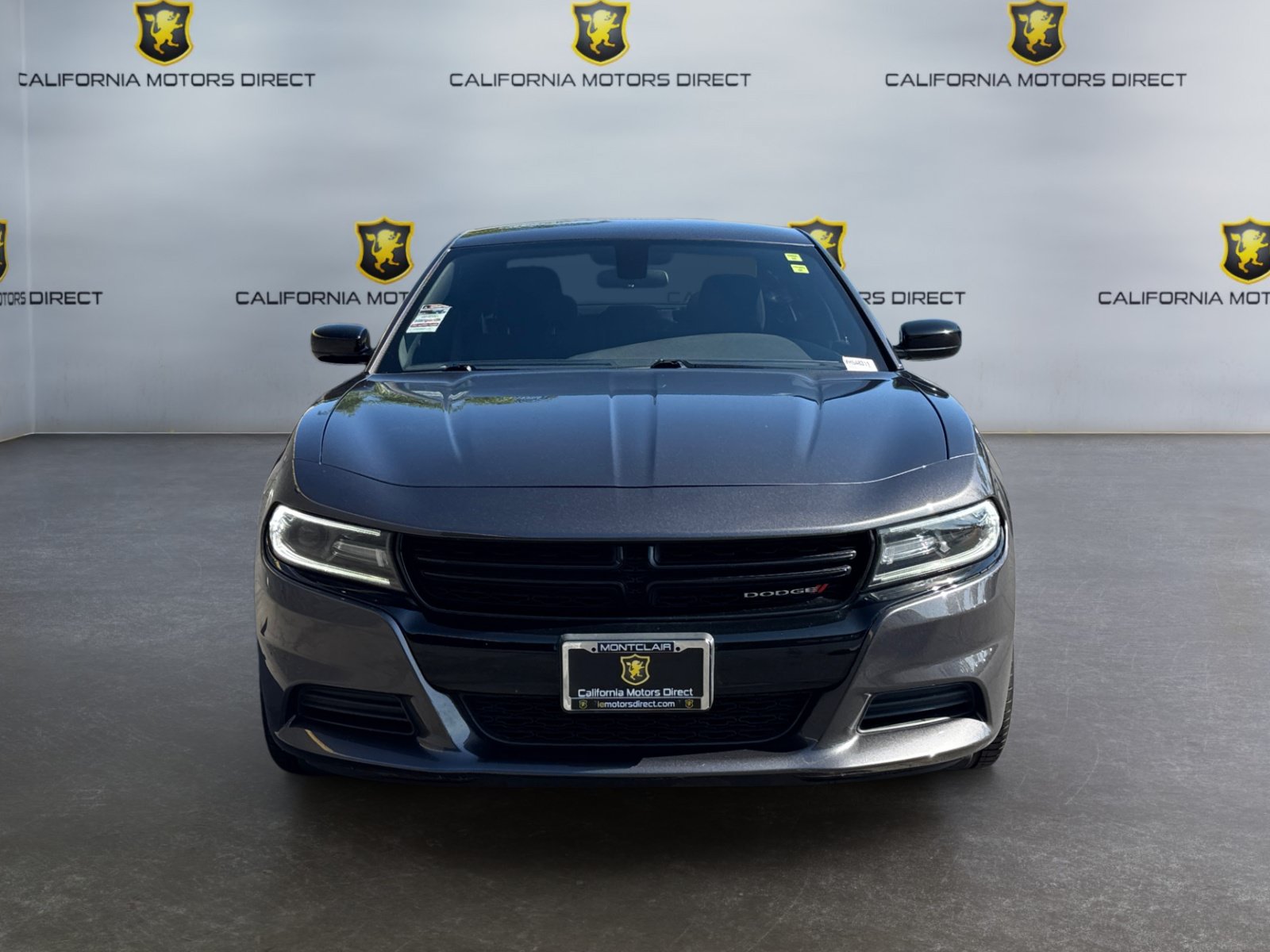 Used 2021 Dodge Charger SXT w/ Blacktop Package RWD image 8