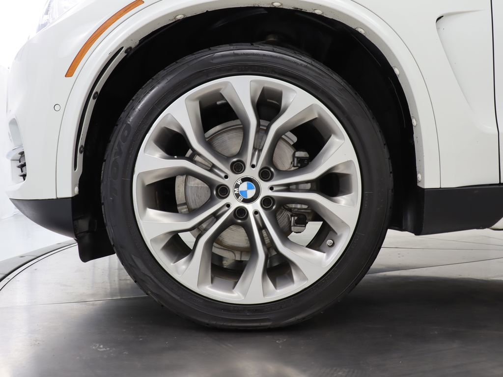 Used 2018 BMW X5 xDrive35i w/ M Sport Package AWD/4WD image 45