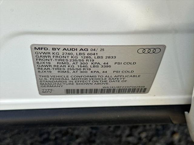 Certified 2025 Audi Q4 e-tron Premium AWD/4WD image 39