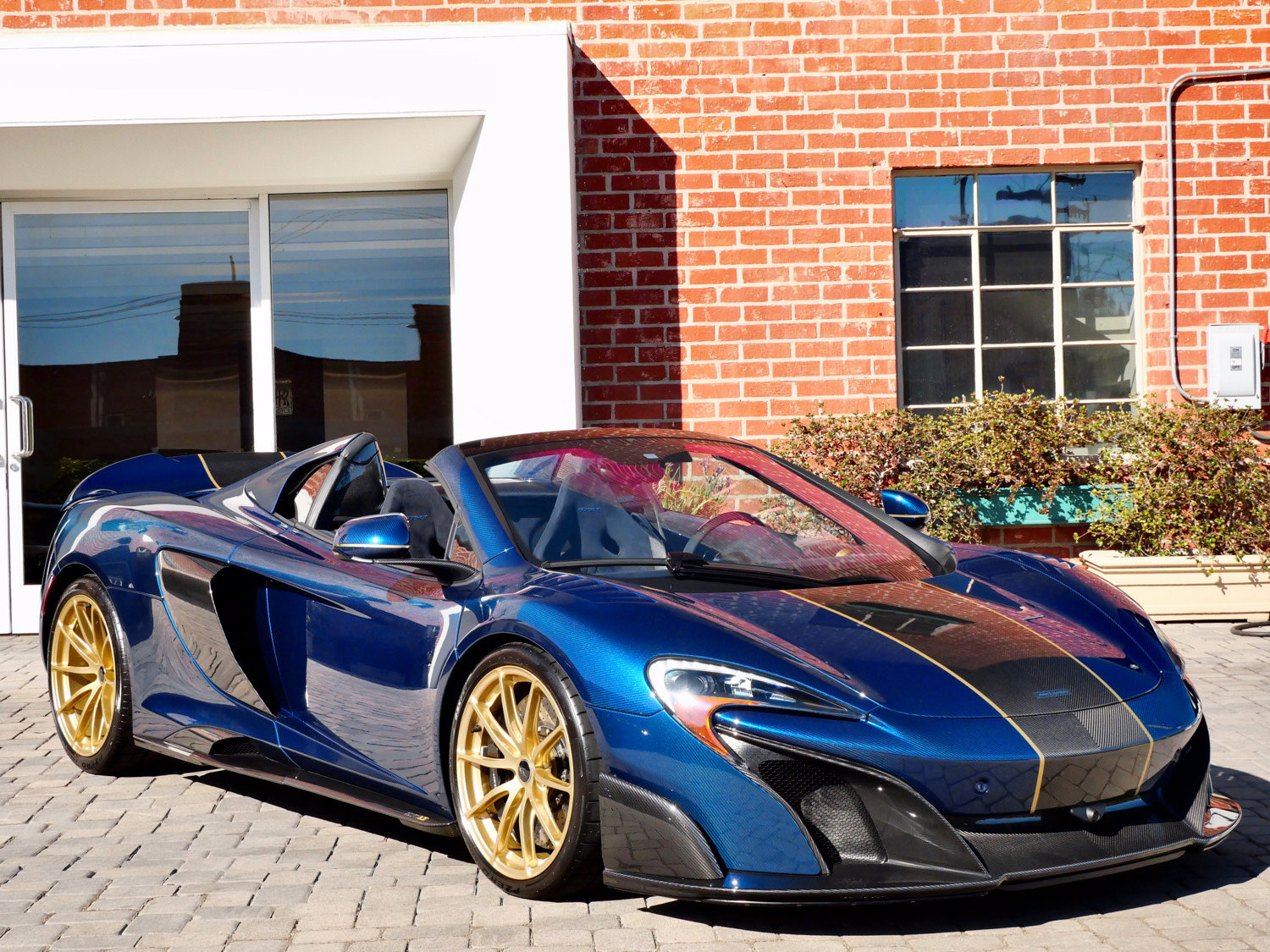 Used 2016 McLaren 675LT Spider