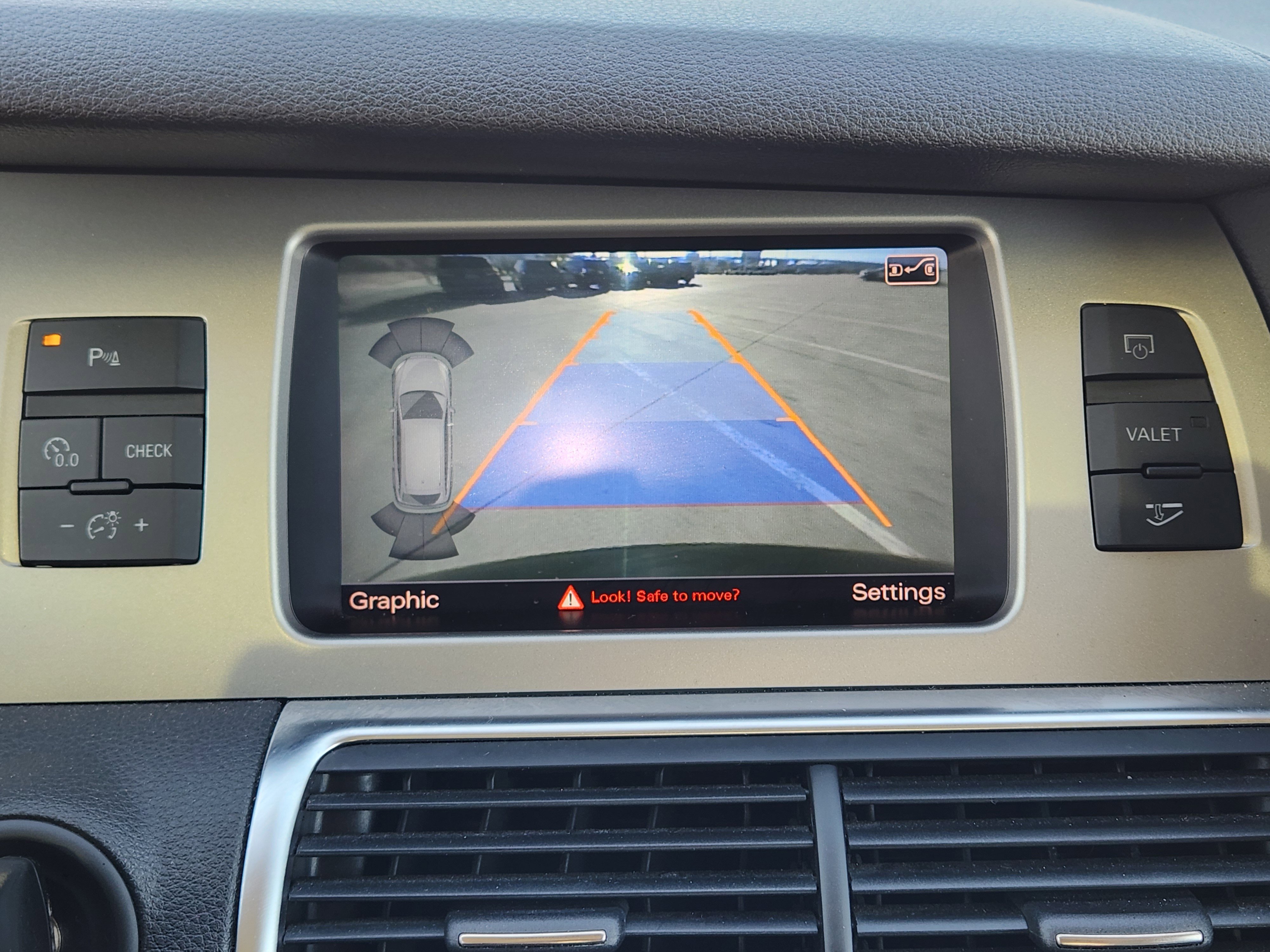 Used 2015 Audi Q7 3.0T Premium Plus image 18