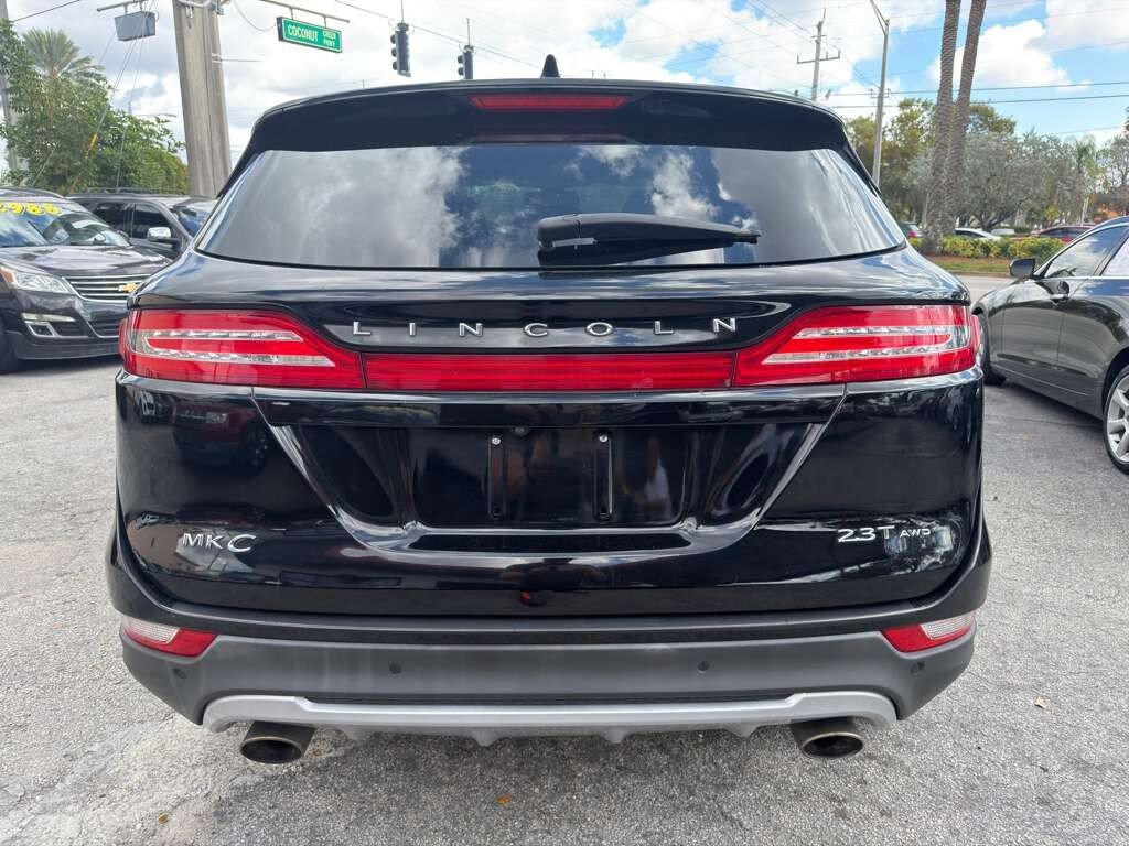 Used 2018 Lincoln MKC Reserve w/ Lincoln MKC Climate Package image 5