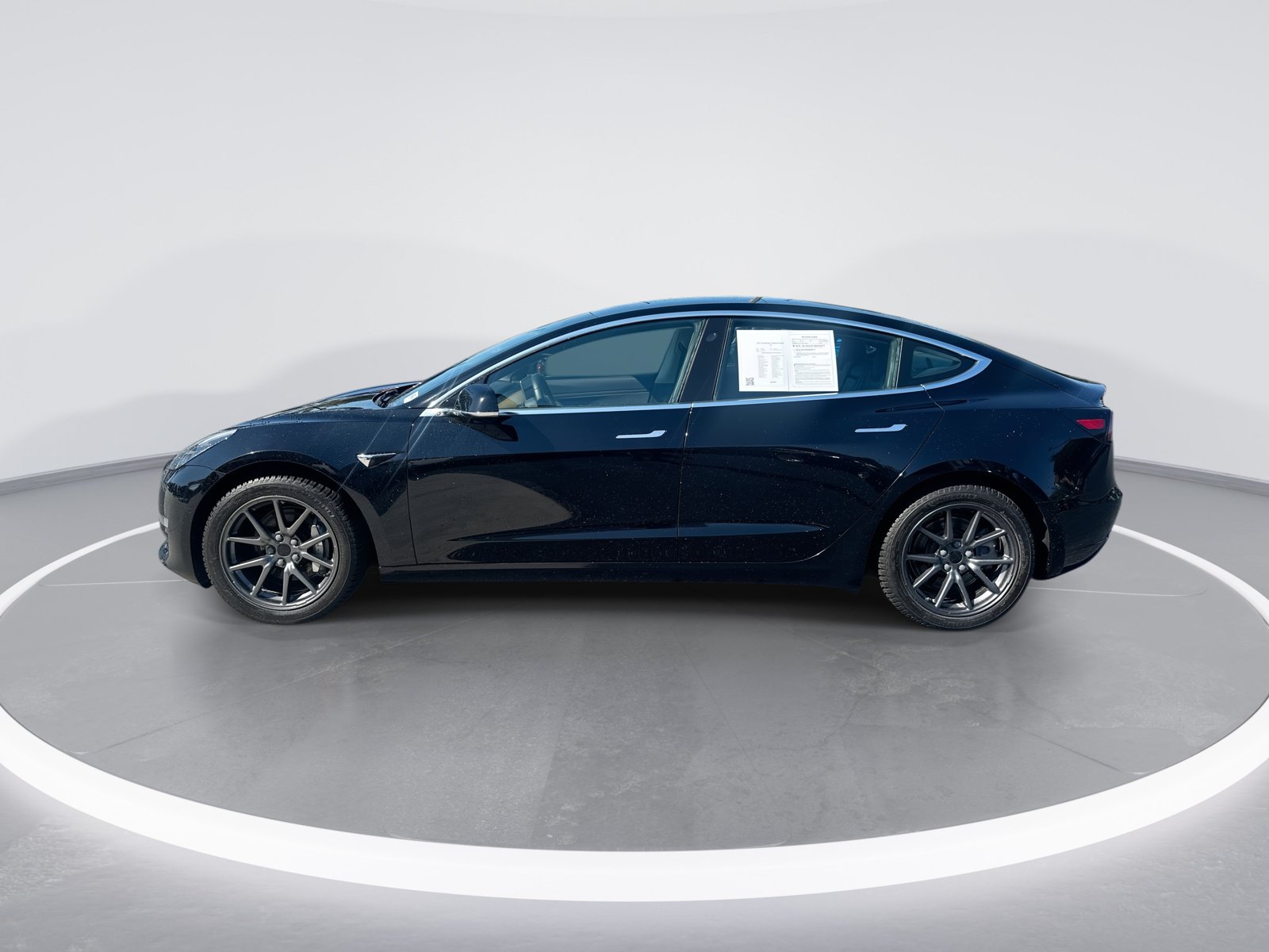Used 2019 Tesla Model 3 Standard Range RWD image 6