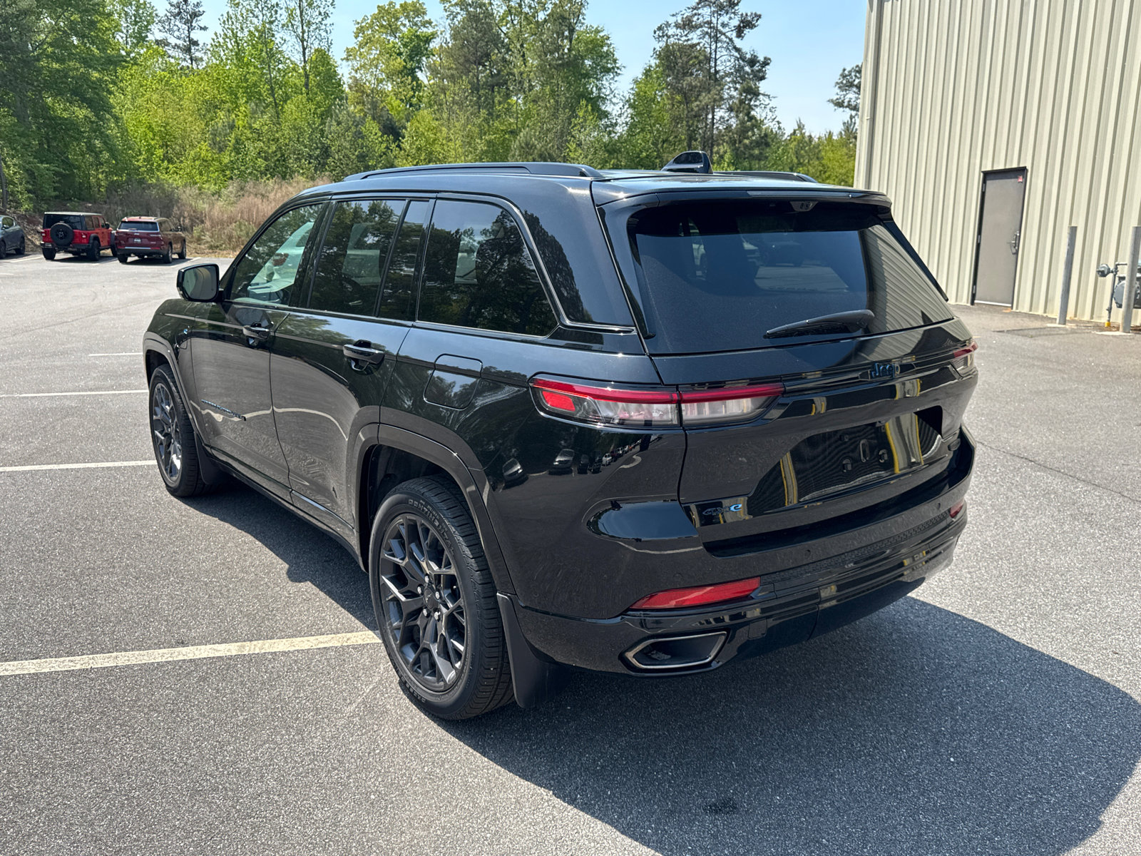 Used 2025 Jeep Grand Cherokee Summit image 7