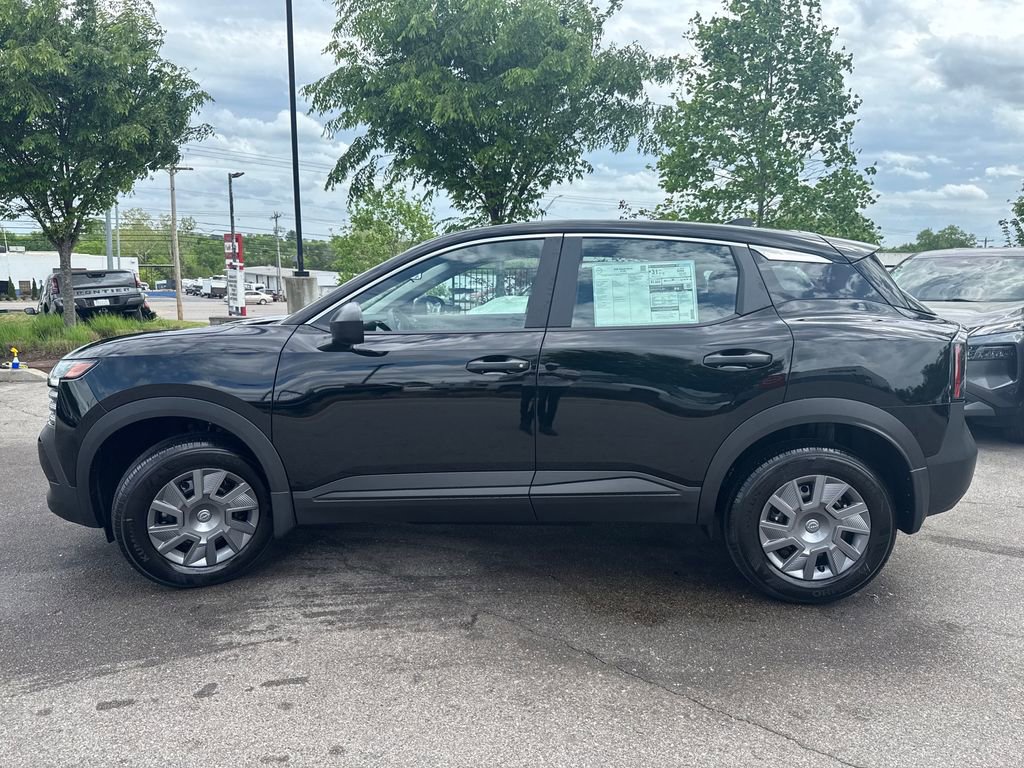 New 2026 Nissan Kicks S image 4