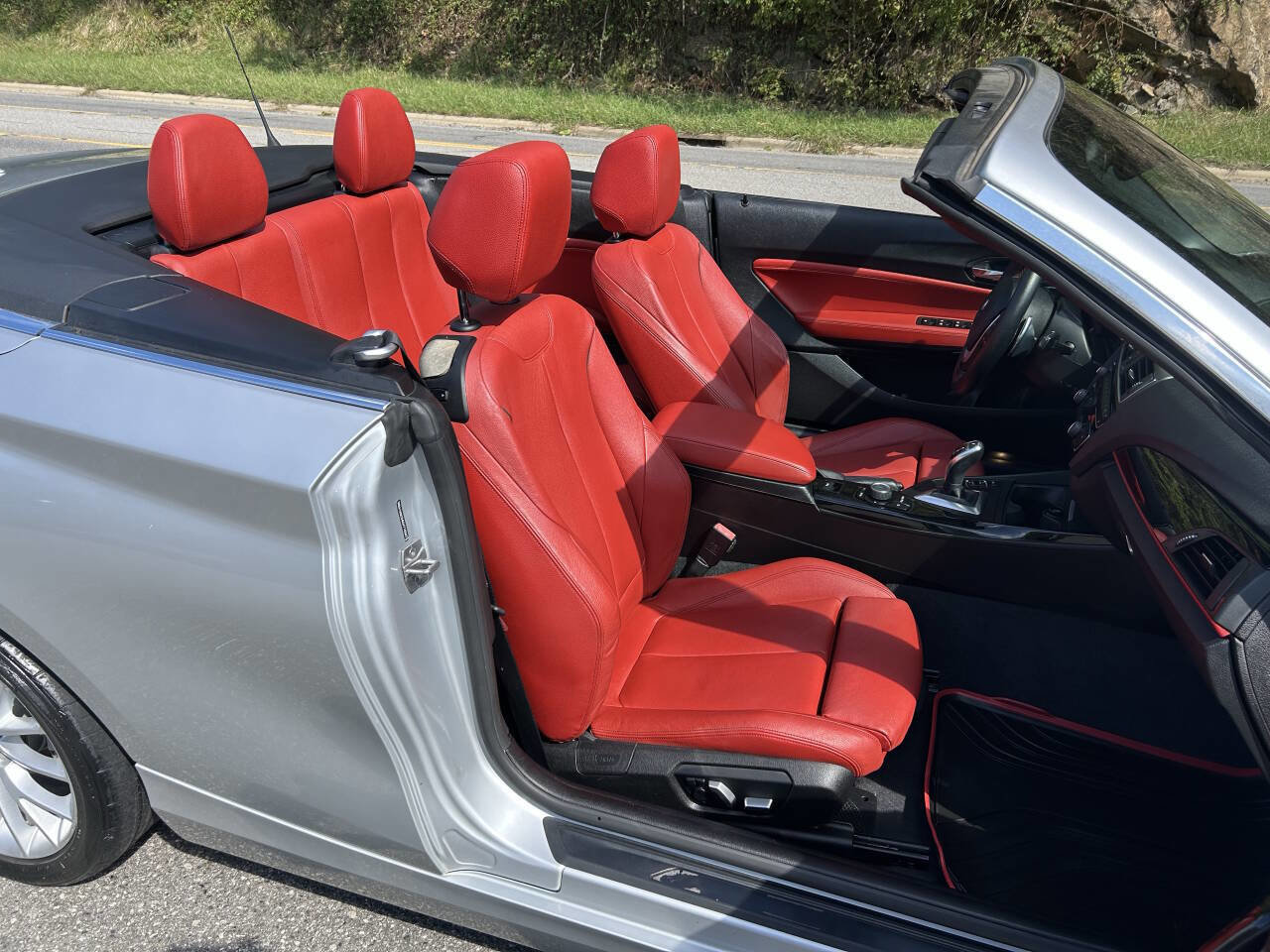 Used 2016 BMW 228i Convertible image 23