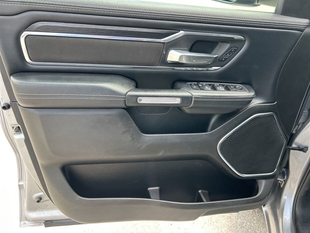 Used 2024 RAM 1500 Laramie RWD image 18