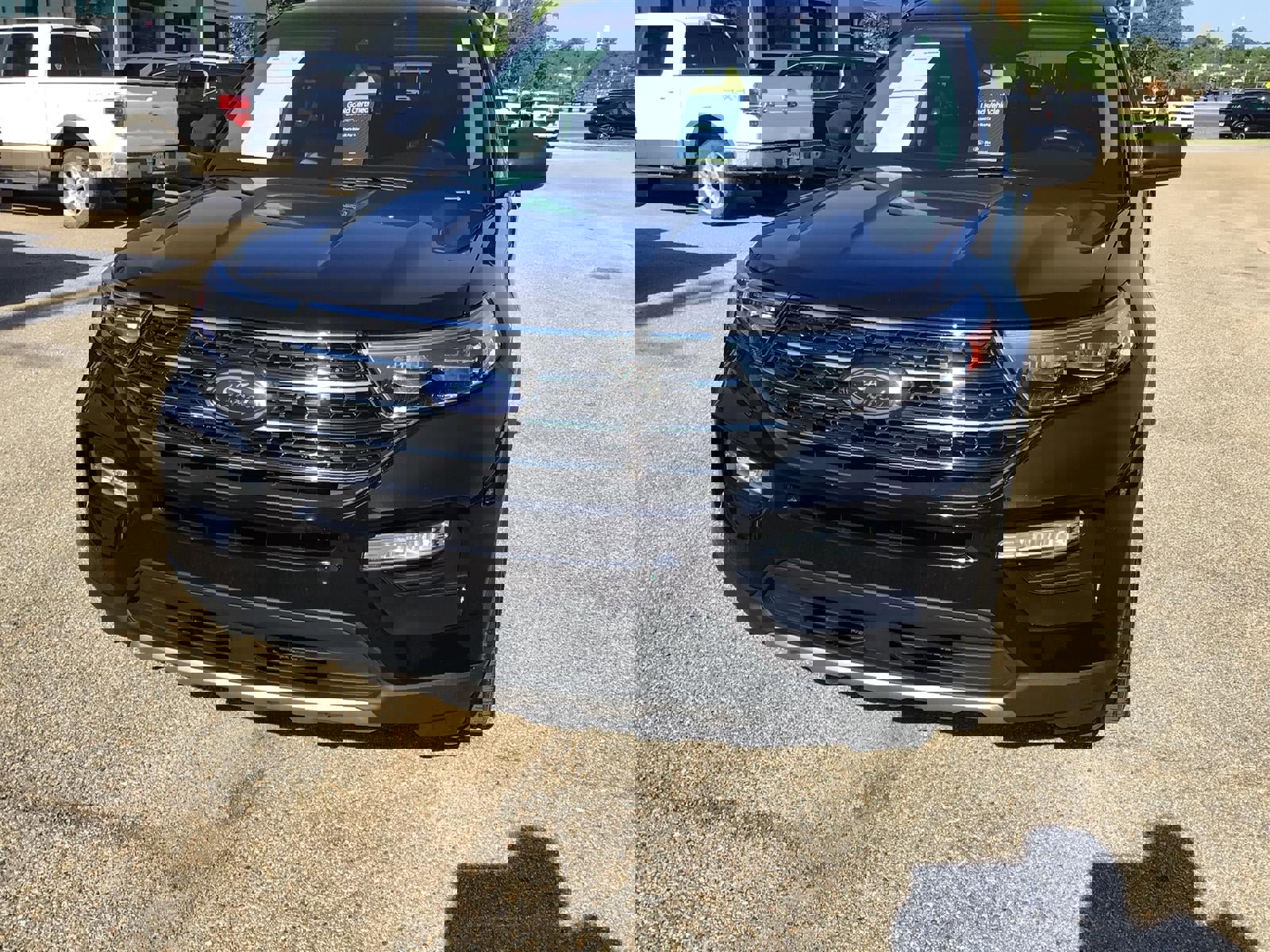 Certified 2023 Ford Explorer XLT w/ Equipment Group 202A image 6