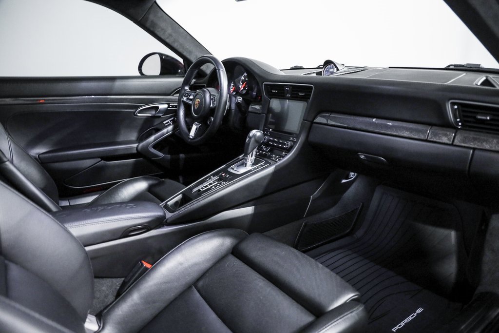 Used 2018 Porsche 911 Turbo S image 22