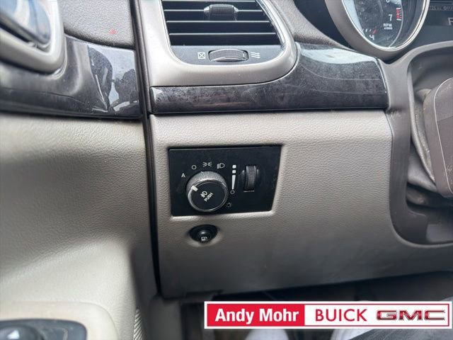 Used 2011 Jeep Grand Cherokee Laredo image 35