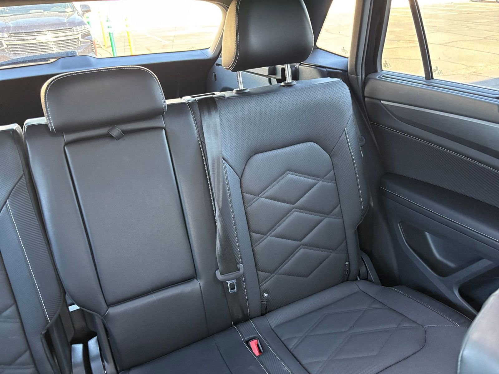 Used 2024 Volkswagen Atlas Cross Sport SE image 37