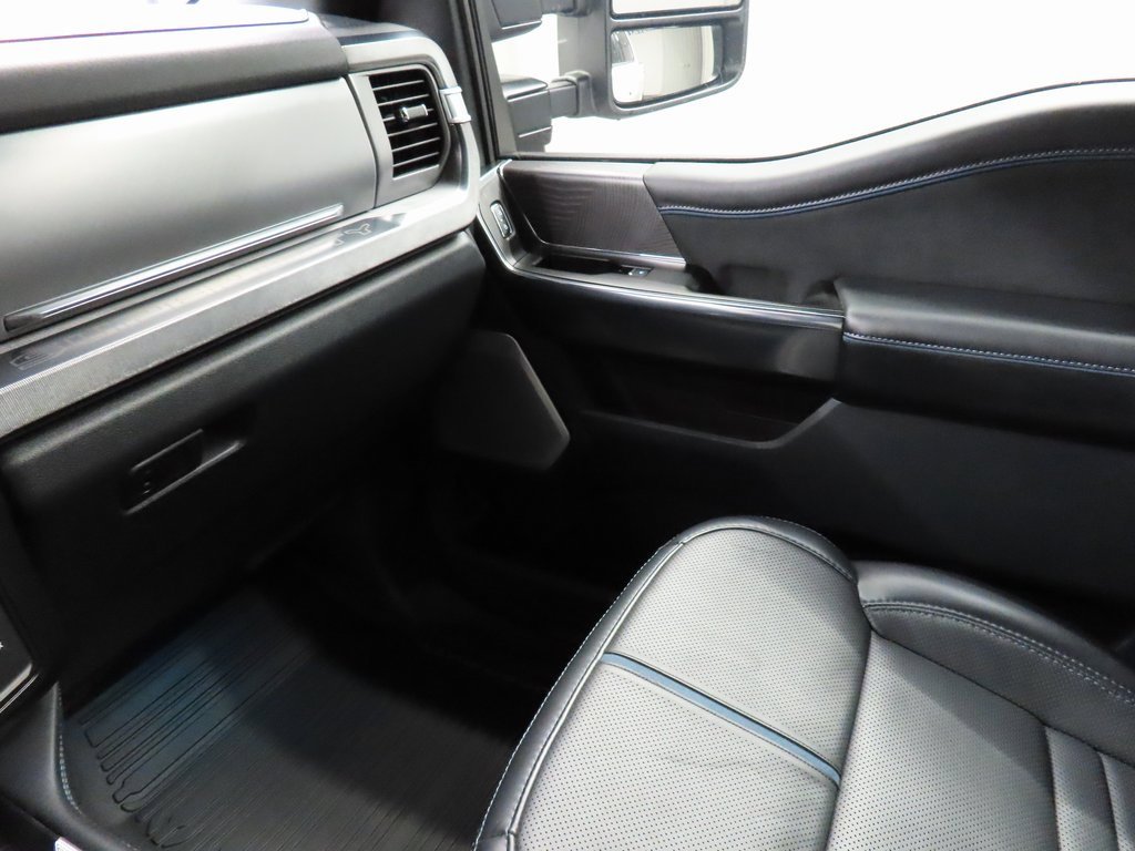 Used 2025 Ford F250 Platinum image 23