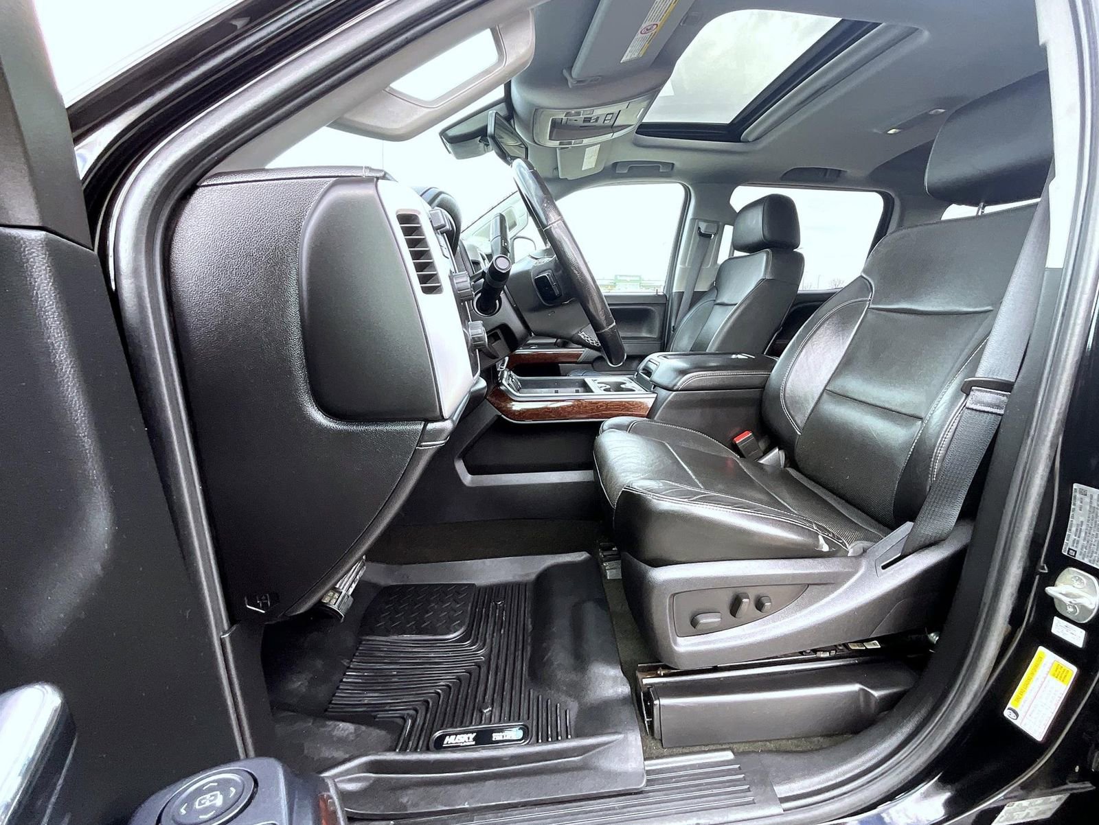 Used 2015 GMC Sierra 3500 SLT w/ Duramax Plus Package image 10