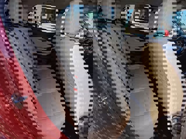 Used 2024 Buick Encore GX Sport Touring image 17