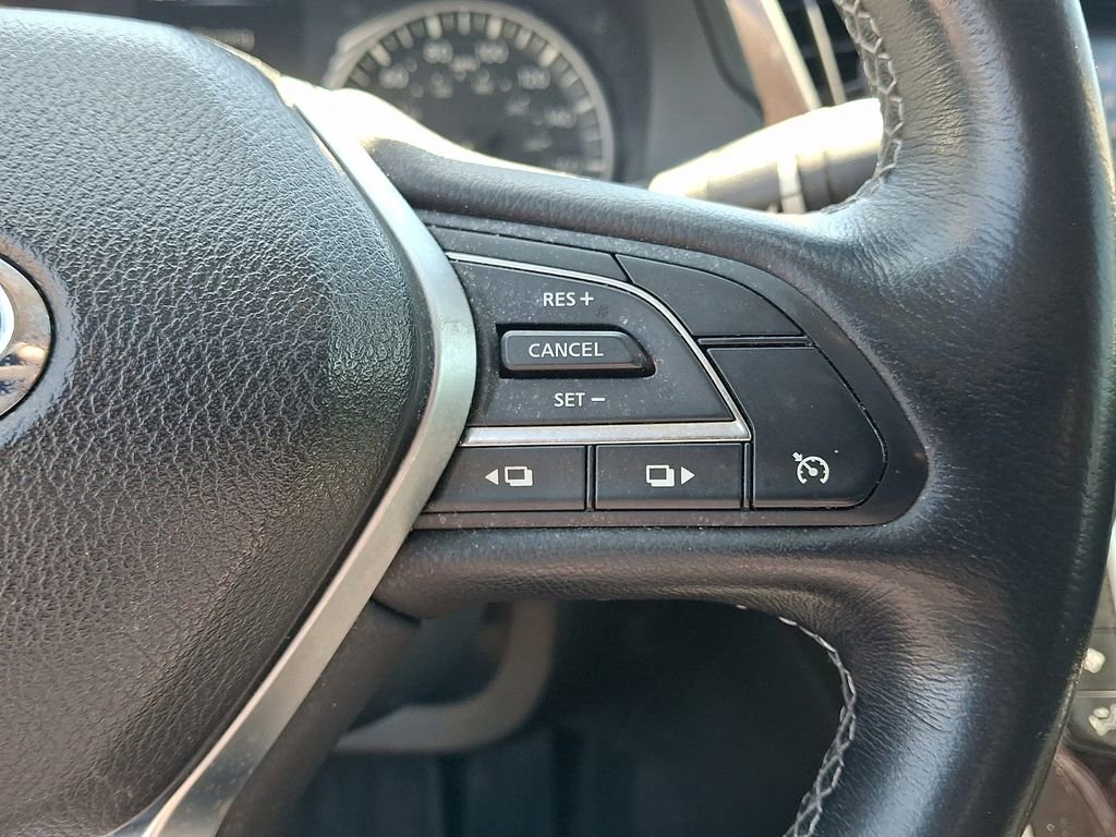 Used 2018 INFINITI Q50 Luxe w/ Essential Package (3.0T Luxe) AWD/4WD image 23
