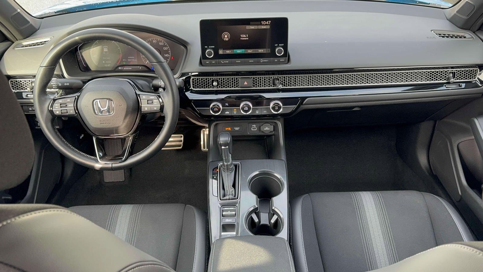 Used 2022 Honda Civic Sport image 9