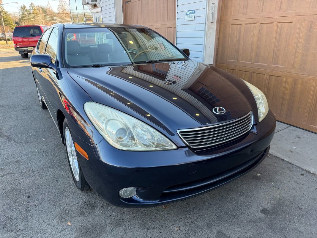 Used 2005 Lexus ES 330 image 1