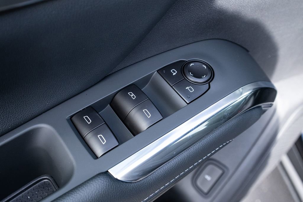 New 2026 Chevrolet Traverse LT image 18