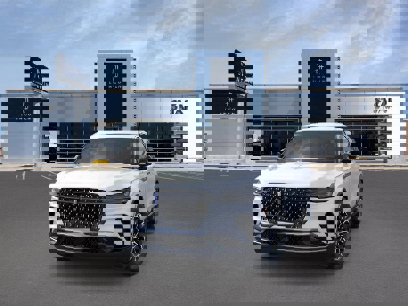 New 2026 Lincoln Nautilus Premier image 2