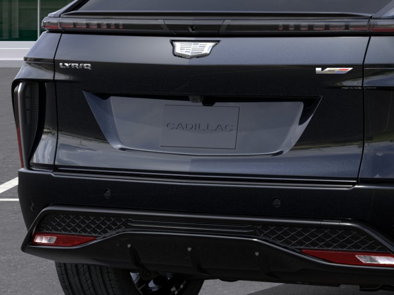 New 2026 Cadillac Lyriq V AWD/4WD image 14