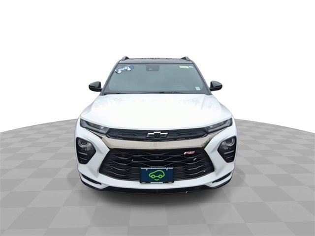 Used 2021 Chevrolet TrailBlazer RS w/ Sun and Liftgate Package image 3