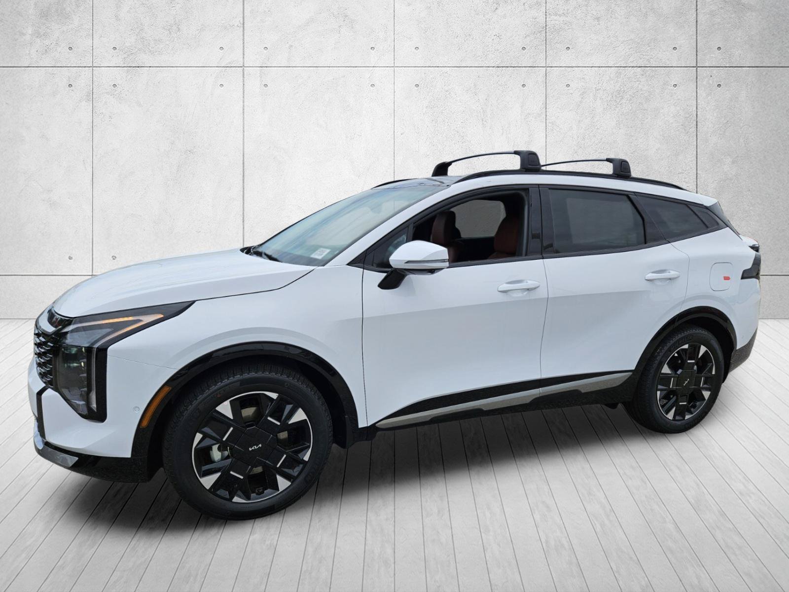 New 2026 Kia Sportage SX FWD image 3