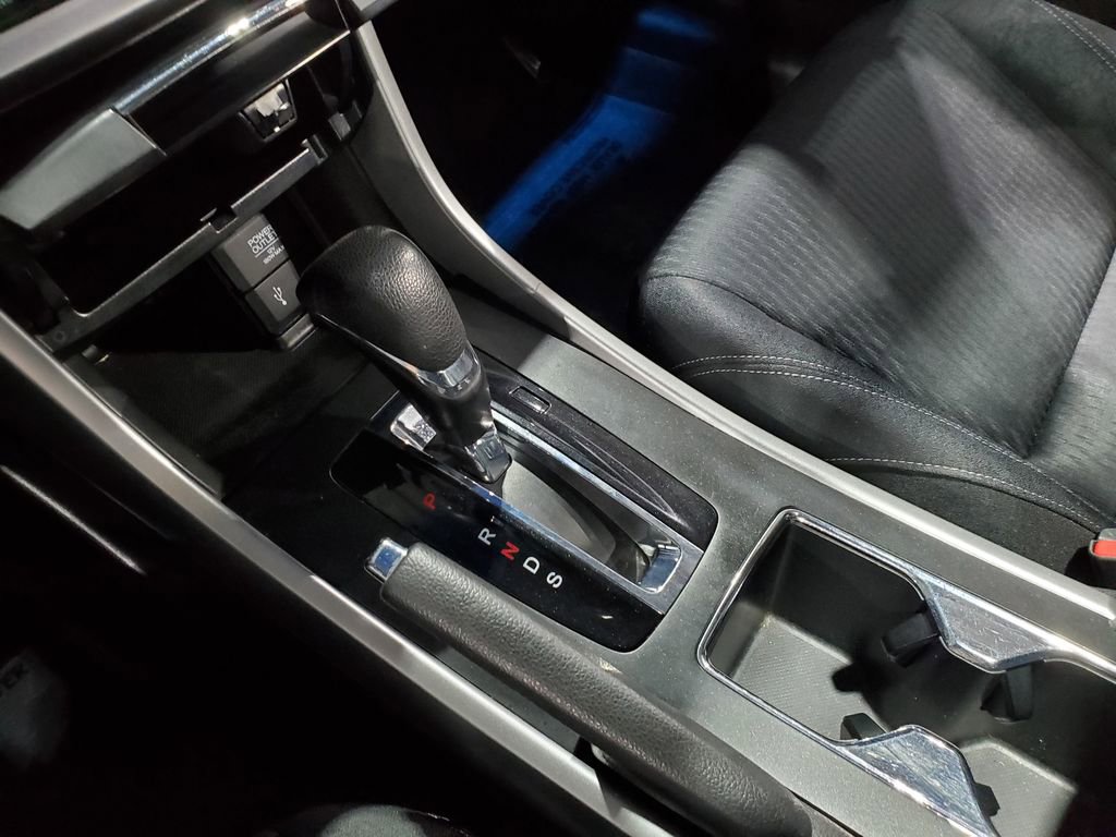 Used 2013 Honda Accord EX image 29