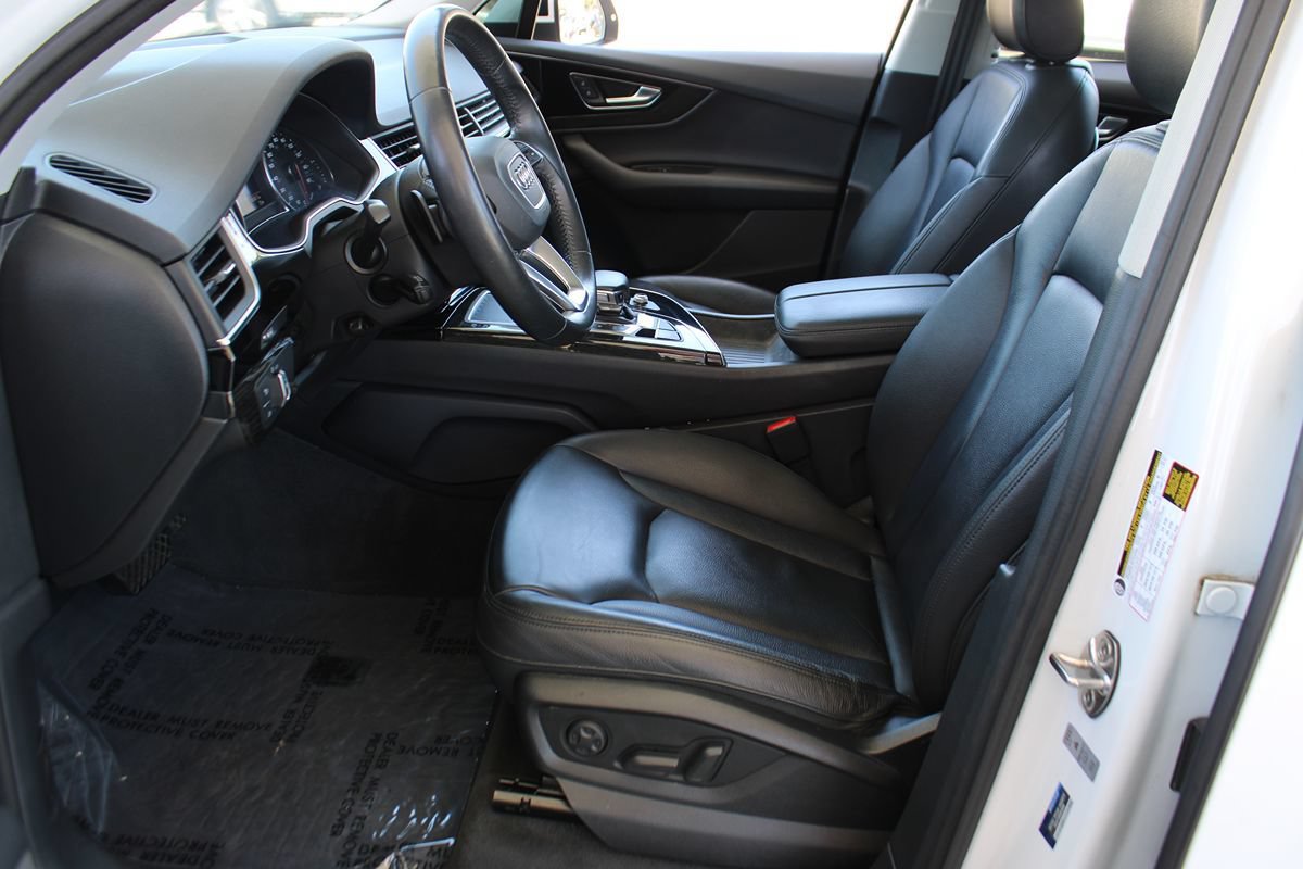 Used 2019 Audi Q7 3.0T Premium w/ Convenience Package AWD/4WD image 24