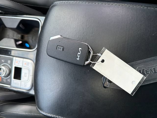 Used 2022 Kia Telluride SX w/ SX Prestige Package AWD/4WD image 27