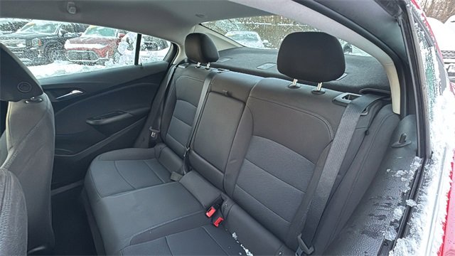 Used 2018 Chevrolet Cruze LT w/ Convenience Package image 26
