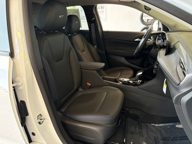 New 2026 Buick Encore GX Sport Touring w/ Comfort Package FWD image 21