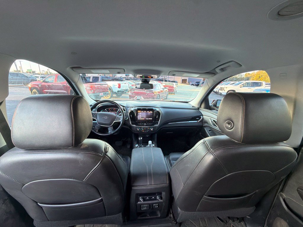 Used 2020 Chevrolet Traverse RS w/ LPO, Floor Liner Package FWD image 9