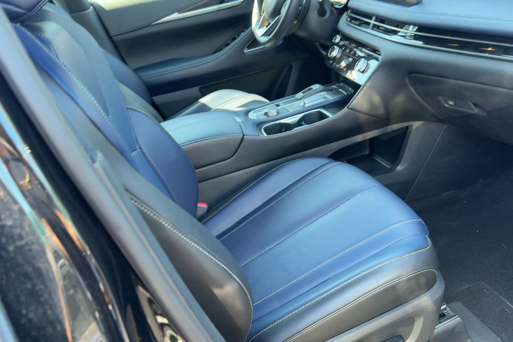 Used 2026 INFINITI QX60 Sport w/ Dark Cargo Package AWD/4WD image 15