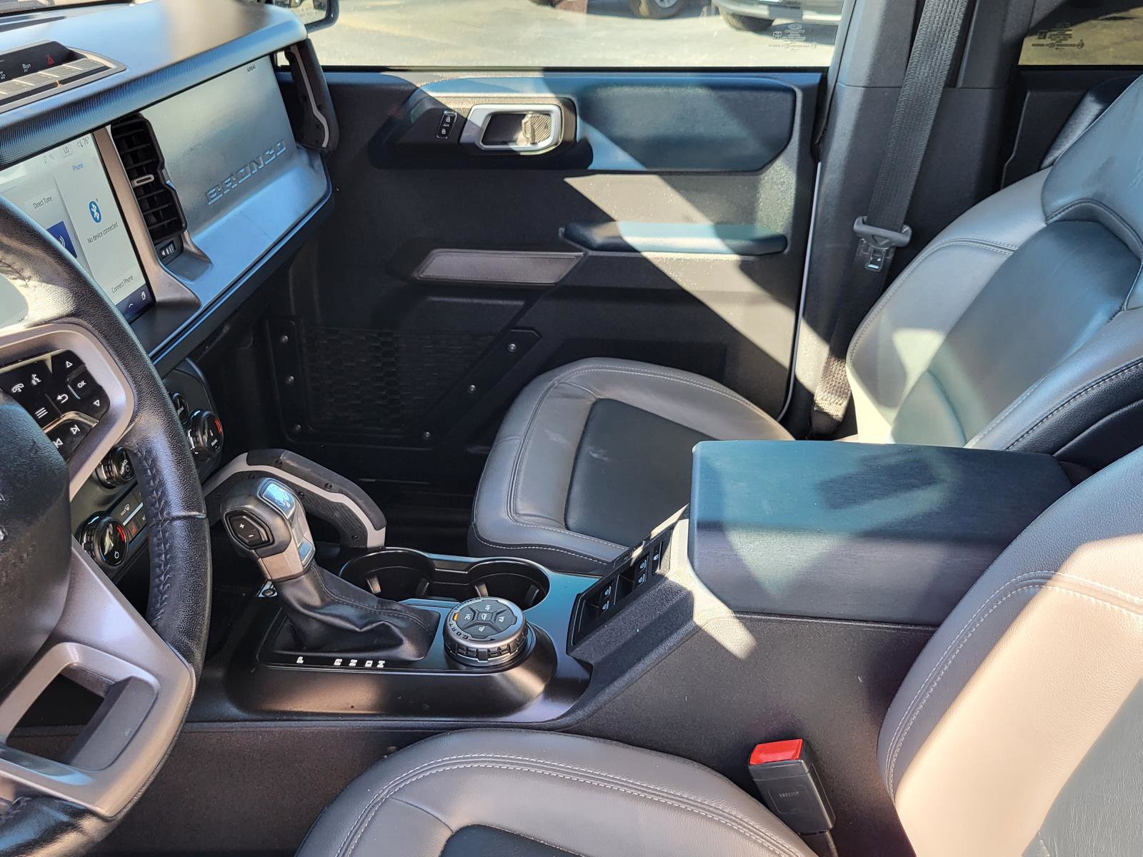 Used 2022 Ford Bronco Outer Banks w/ Sasquatch Package image 31