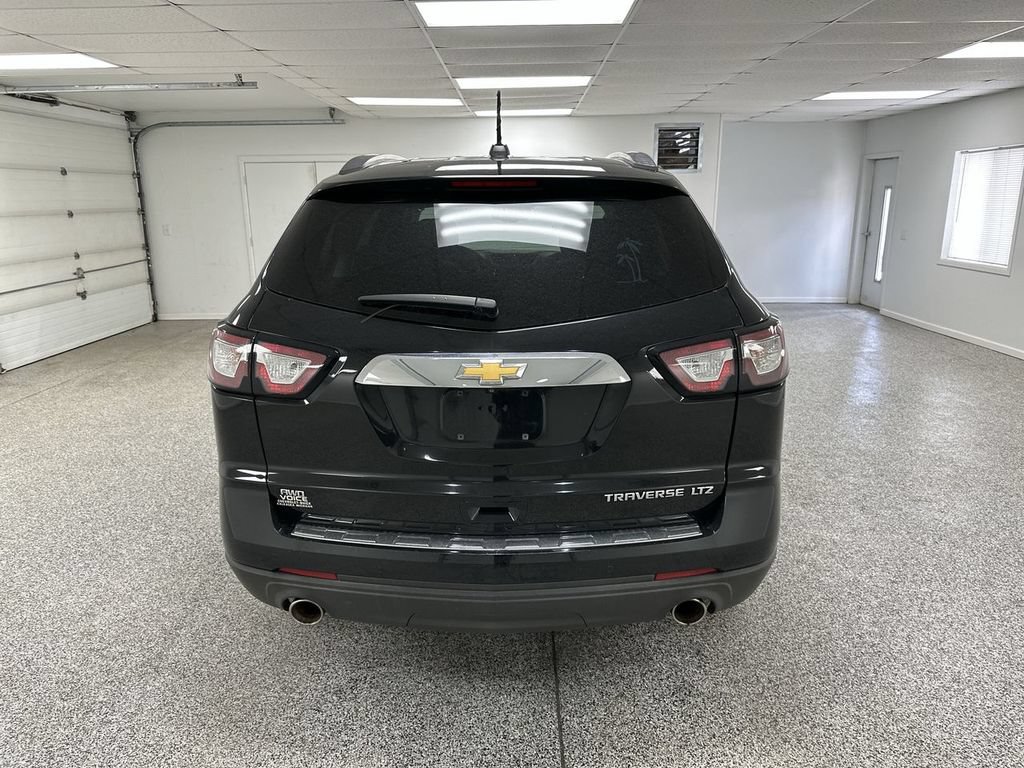 Used 2016 Chevrolet Traverse LTZ AWD/4WD image 7