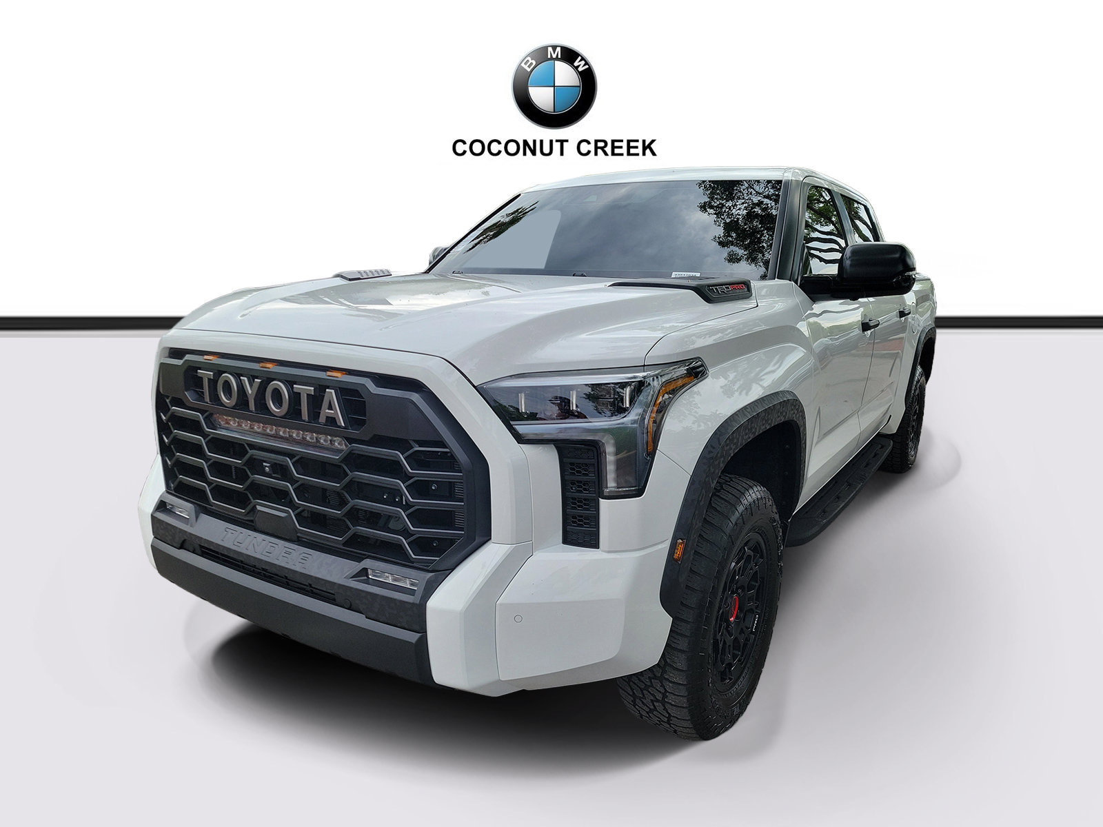 Used 2025 Toyota Tundra TRD Pro AWD/4WD image 2