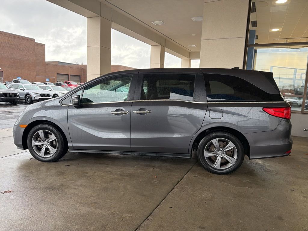 Used 2023 Honda Odyssey EX image 2