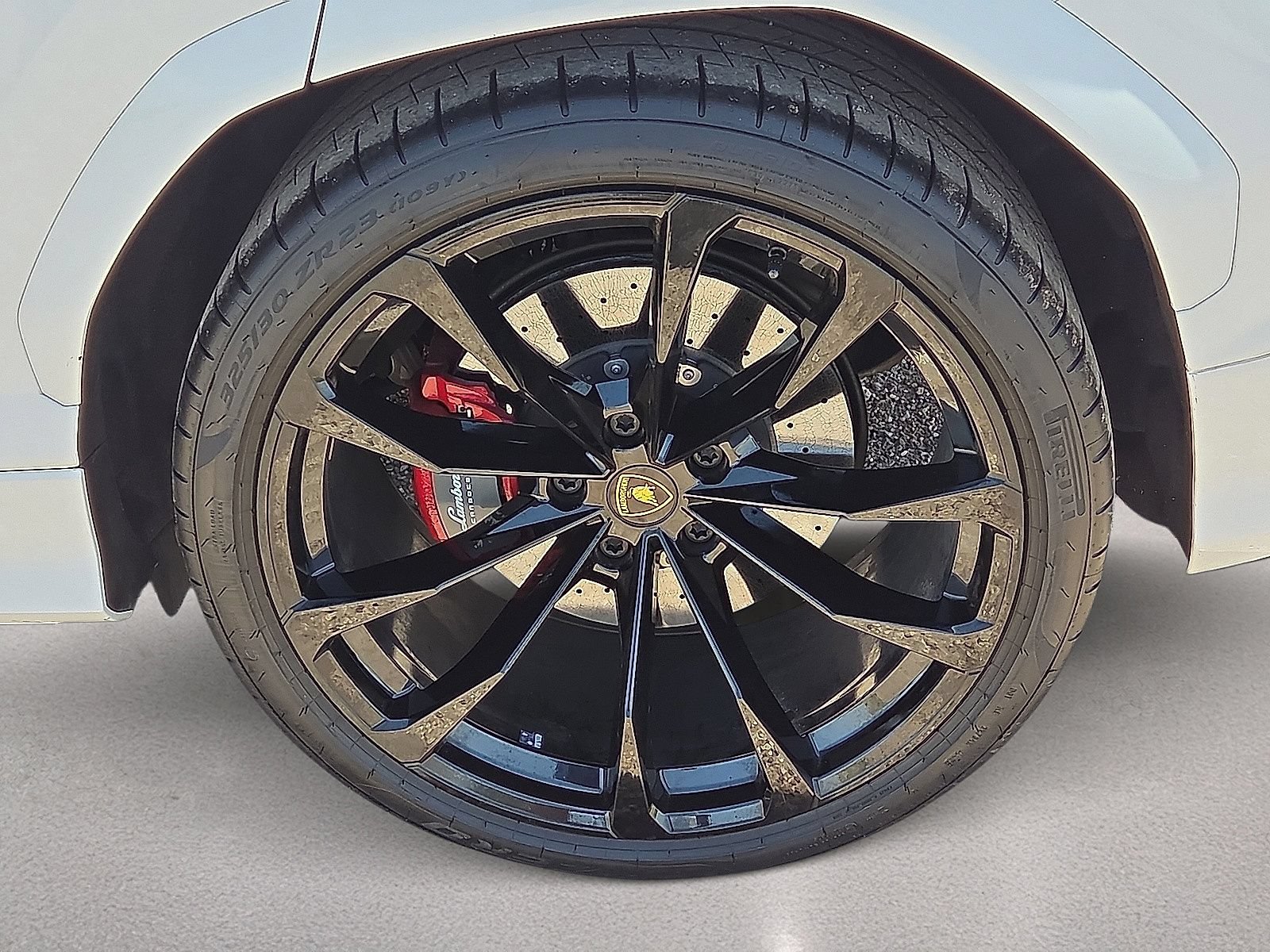 Used 2024 Lamborghini Urus S AWD/4WD image 16