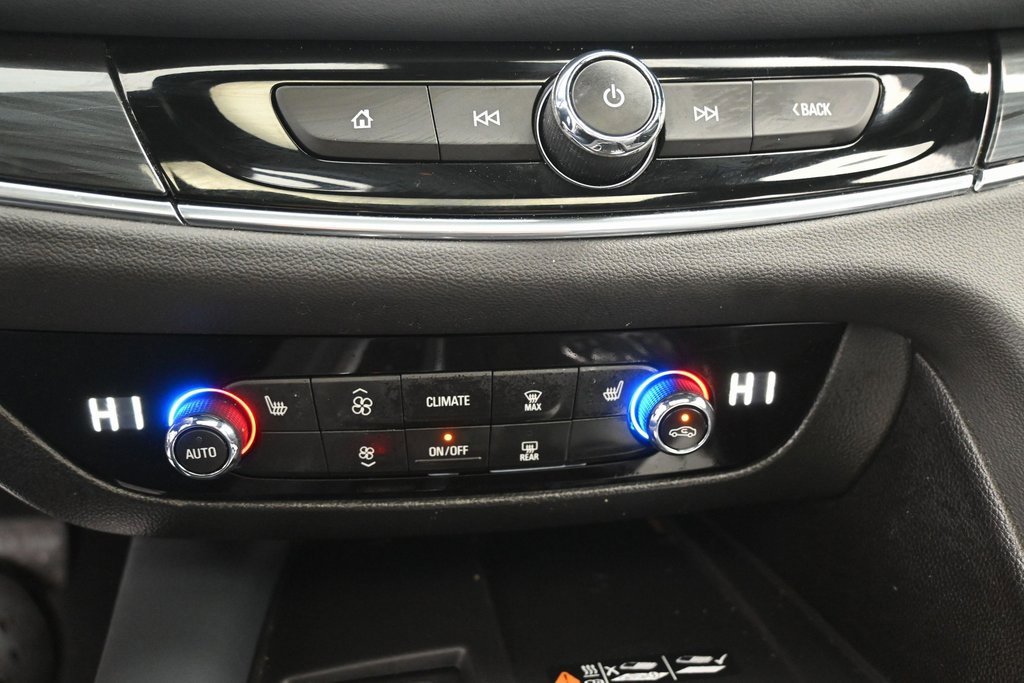 Used 2023 Buick Enclave Essence w/ Experience Buick Package image 13