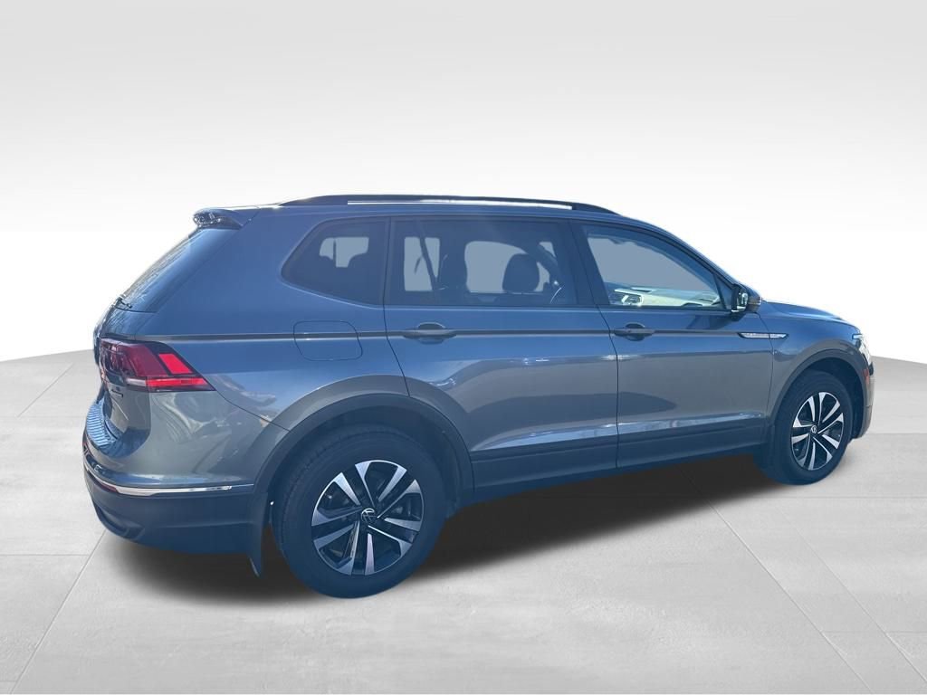 Used 2022 Volkswagen Tiguan S image 9