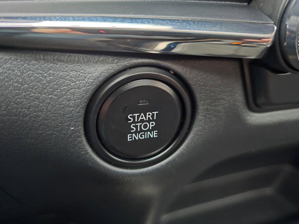 Used 2022 MAZDA CX-30 AWD 2.5 S w/ Premium Package image 19