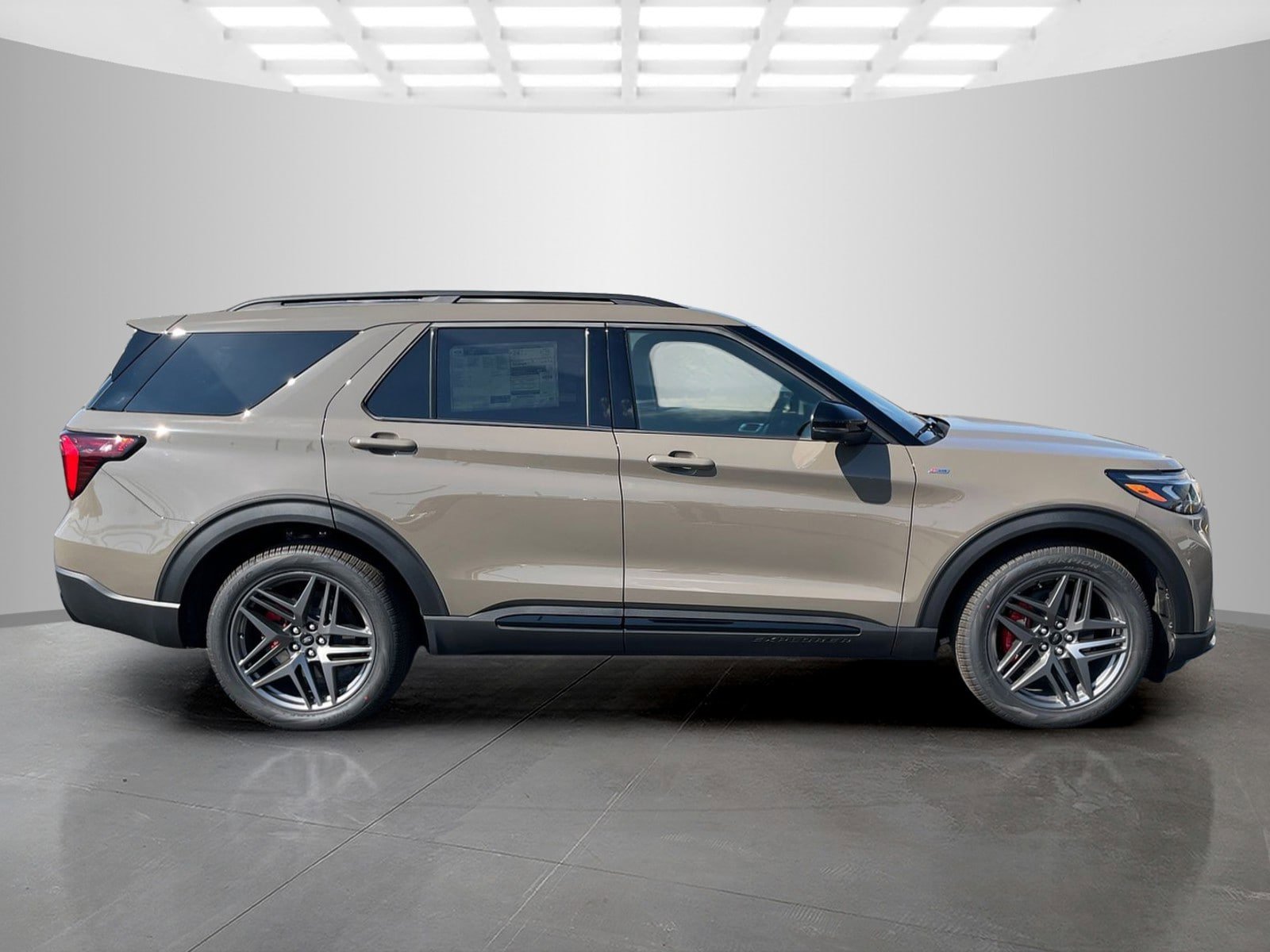 New 2026 Ford Explorer ST-Line w/ ST-Line Street Pack image 10