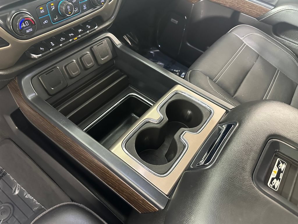 Used 2018 GMC Sierra 1500 Denali AWD/4WD image 36