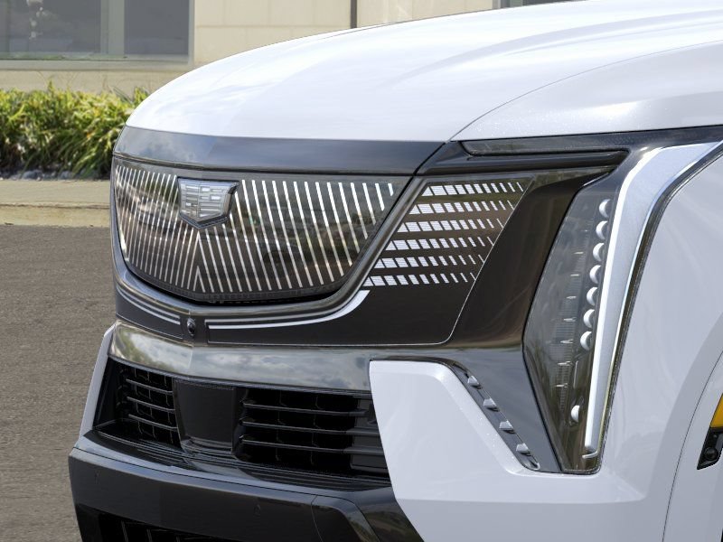 New 2026 Cadillac Escalade IQ Sport 2 w/ LPO, ONYX Package AWD/4WD image 13